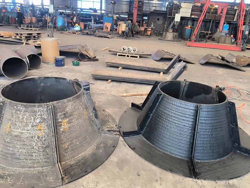 江苏堆焊耐磨护罩，双金属耐磨护罩