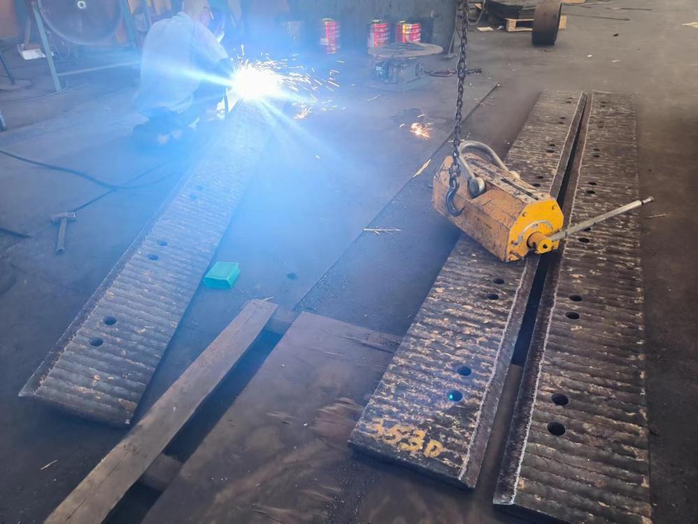 江苏高硬度耐磨衬板