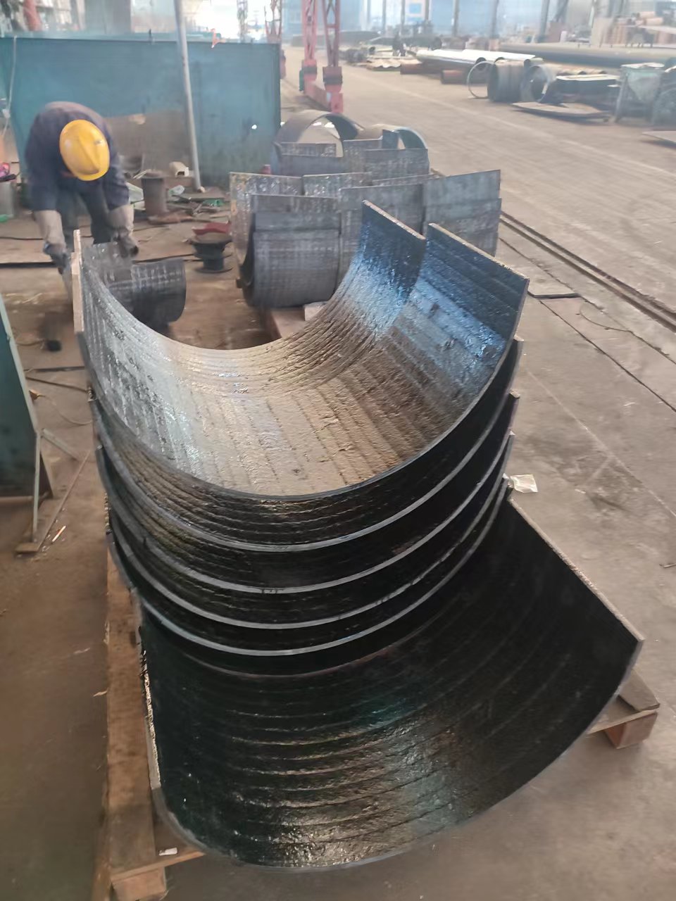 江苏8+4耐磨板8+4